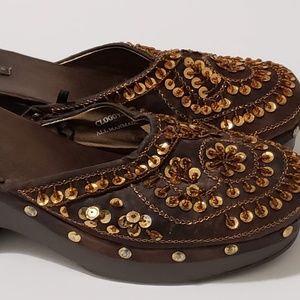 Women's Dollhouse Sequined Brown Clogs Sz 8